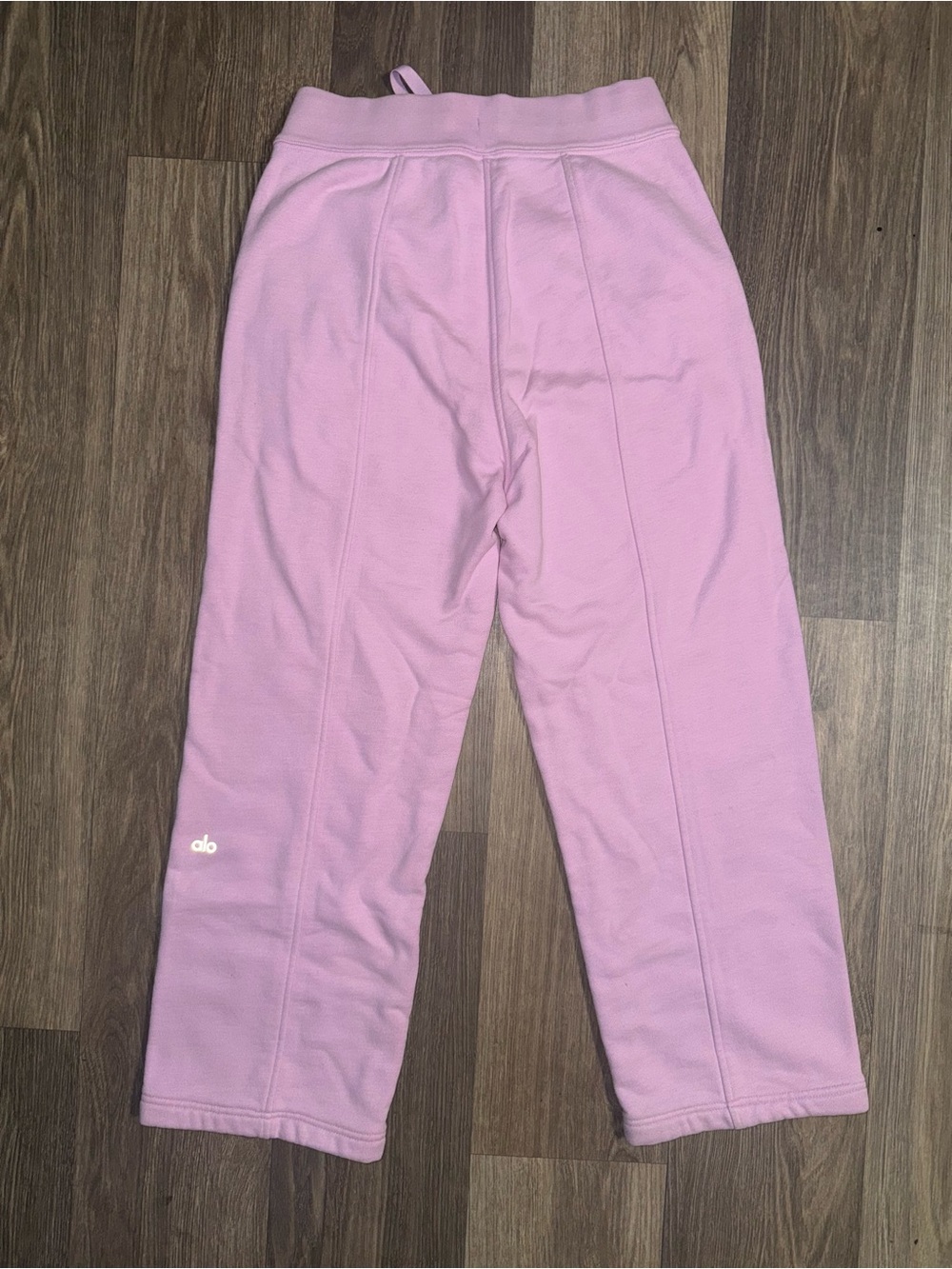 Alo Sweatpants - Picture 3 of 7